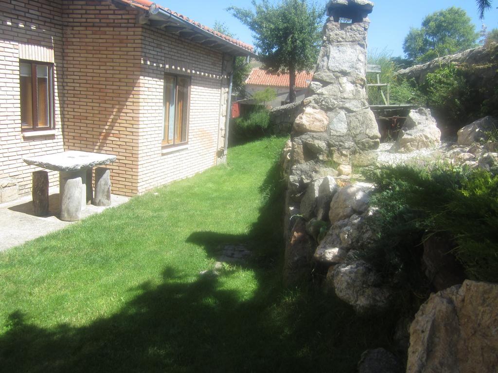 Villa La Ladera Hoyos del Espino Camera foto